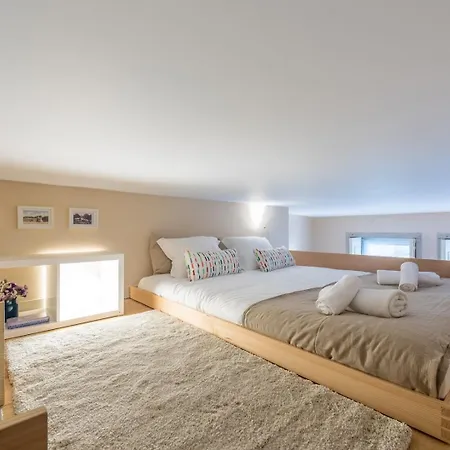 Guestready - Lofted Getaway In Downtown Porto Apartment Exterior photo