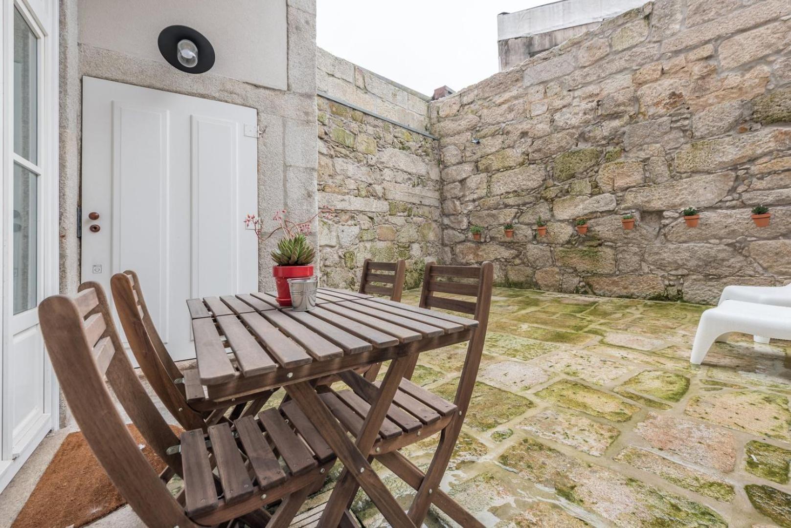 Guestready - Lofted Getaway In Downtown Appartement Porto